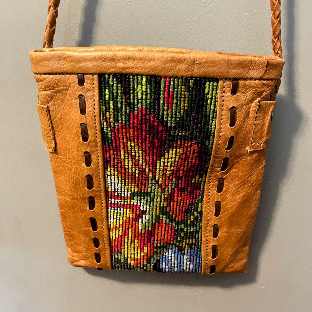 Tan and Red Crossbody Bags with Artisanal Design
